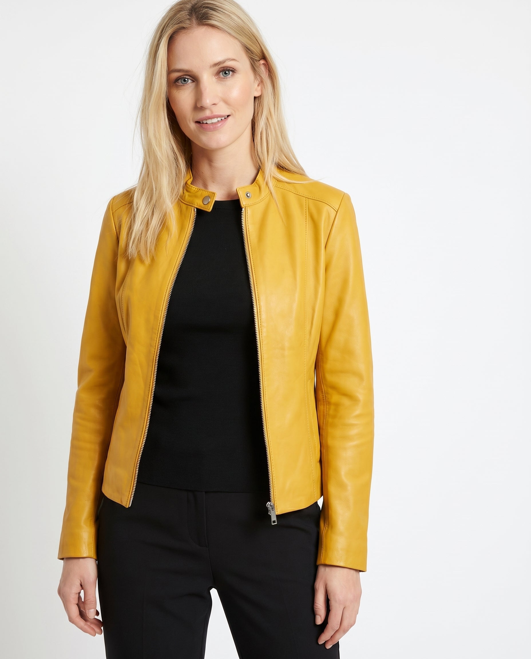 Penelope - Stylish Fitted Leather Jacket