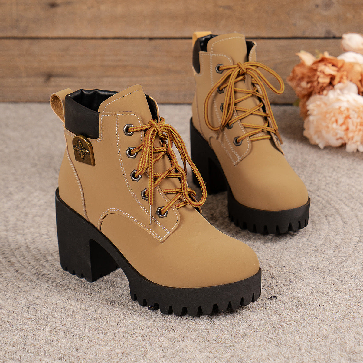 Combat Boots Dames Waterdicht – Veterlaarzen met Blokhak & Grove Zool