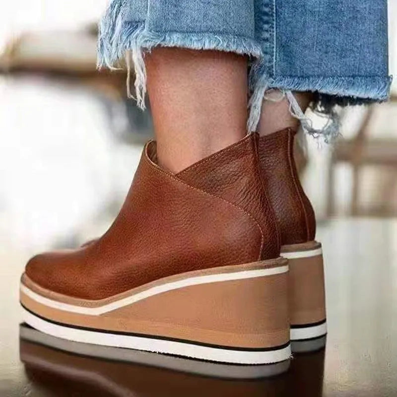 Charmaine | Platform Chelsea Boots with Slip-On for Women
