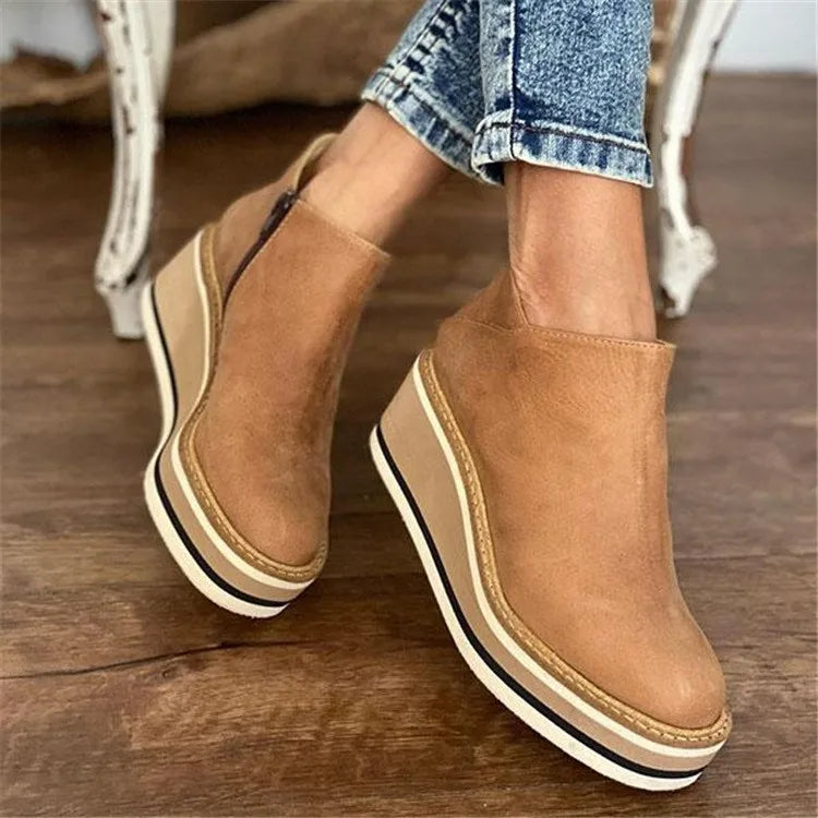 Plateau Chelsea Boots Dames – Instap Enkellaarzen met Dikke Zool