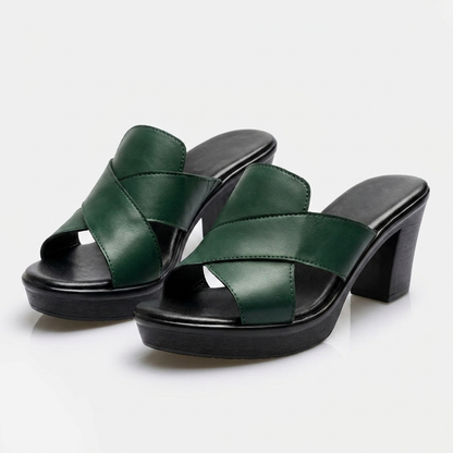 Megan Comfort Hakken