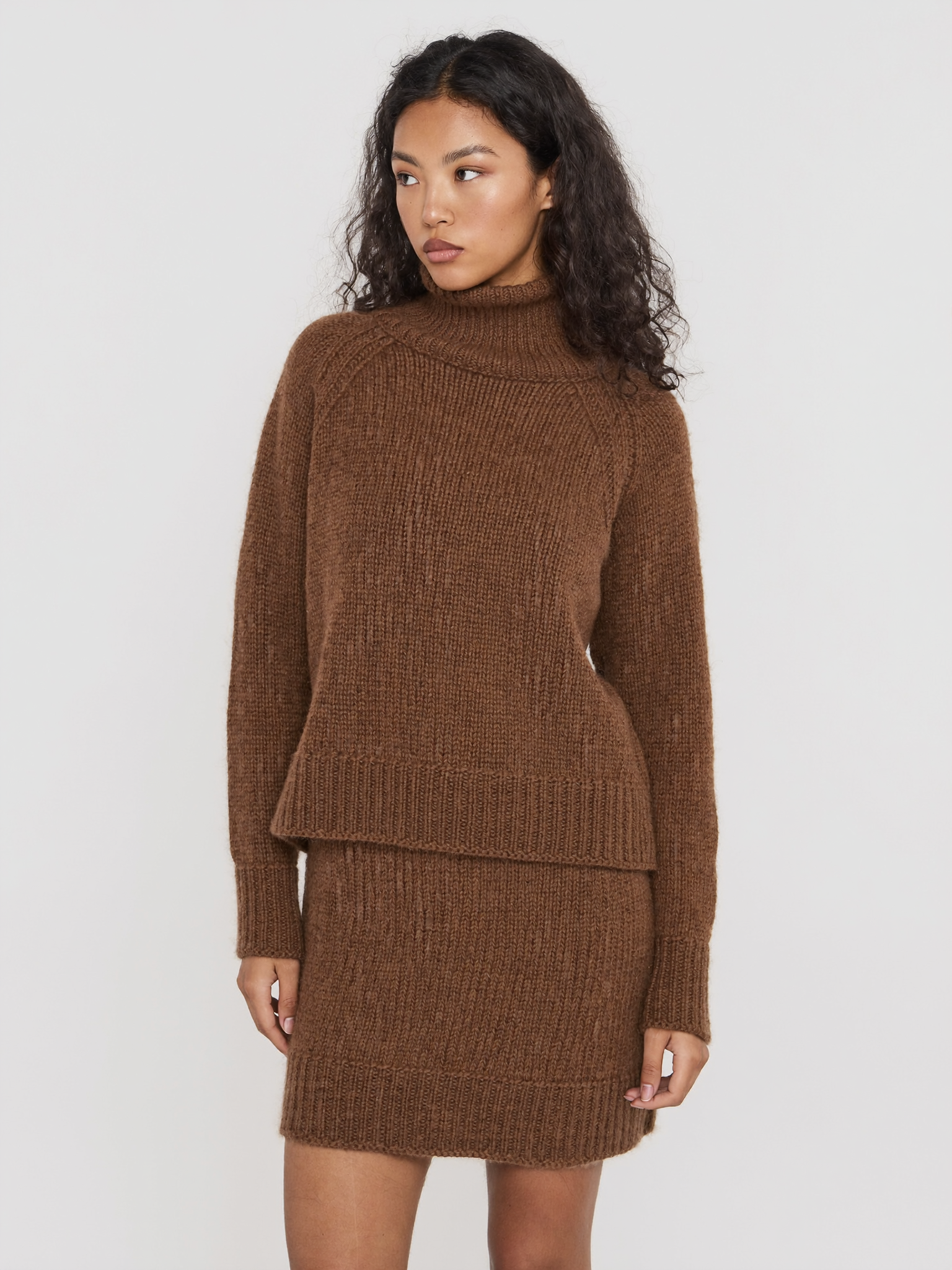 Isa gebreide set bruin