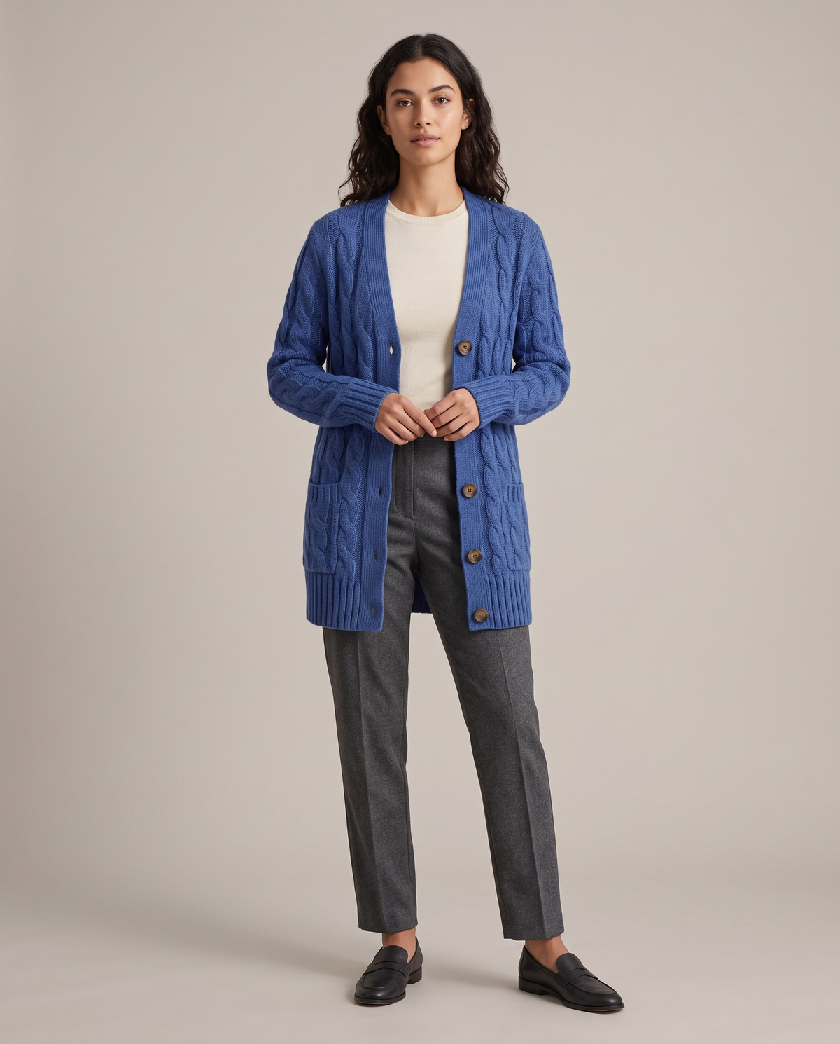Vest dames kabelgebreid blauw – oversized cardigan | Romaccio