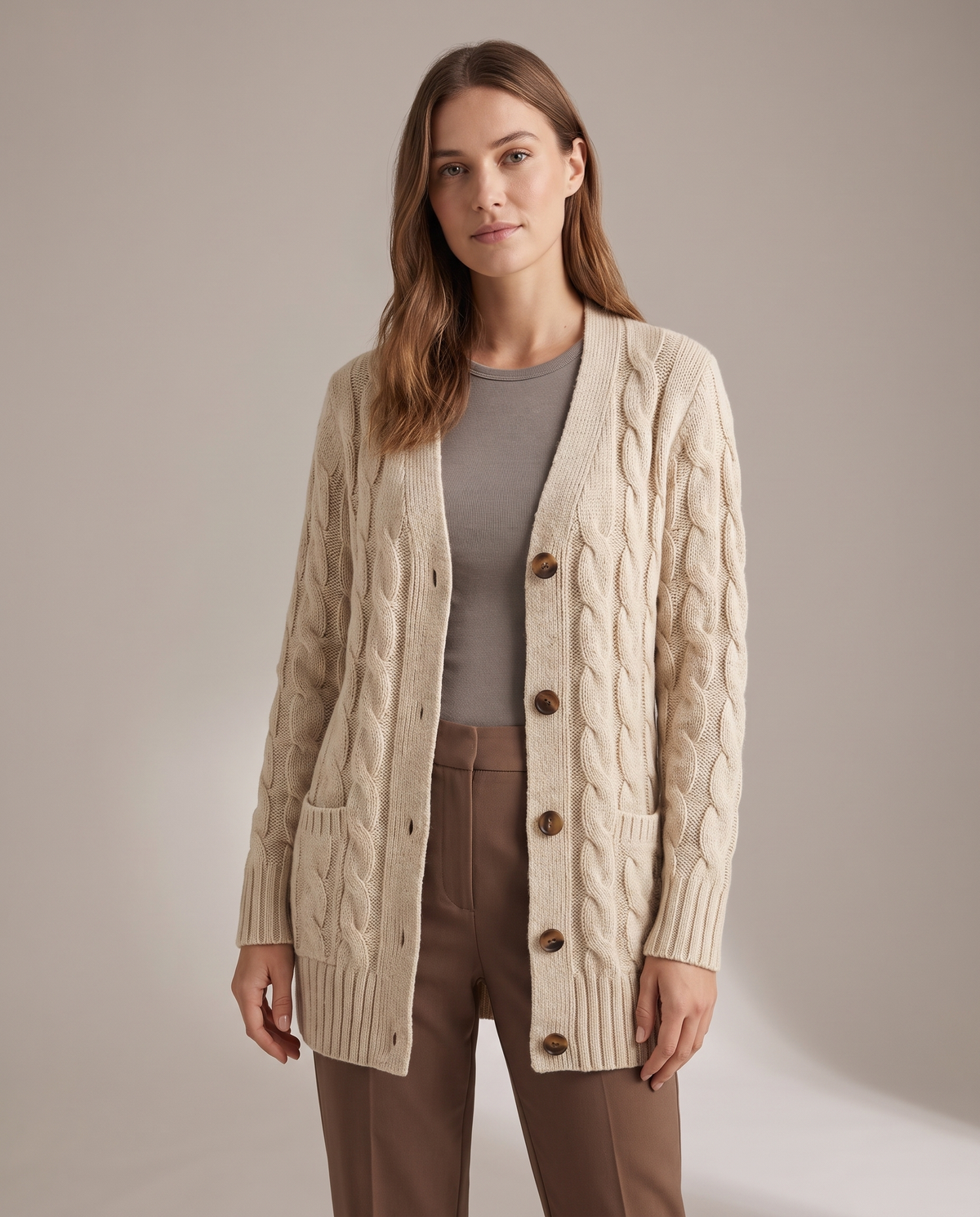 Vest dames kabelgebreid beige – oversized cardigan | Romaccio