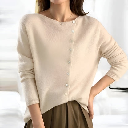 Virginia | Cardigan with Asymmetrical Button Closure