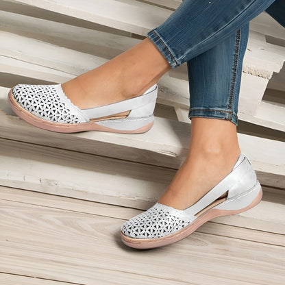 WOMEN'S ORTHOPEDIC COMFORT FLAT SHOES